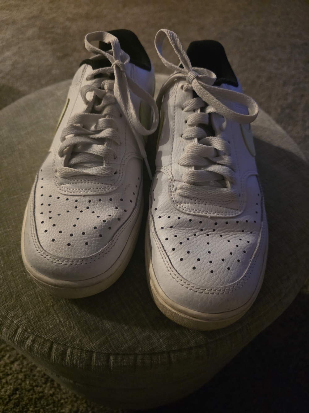 Nike Womens Tennis Low-Top Sneakers